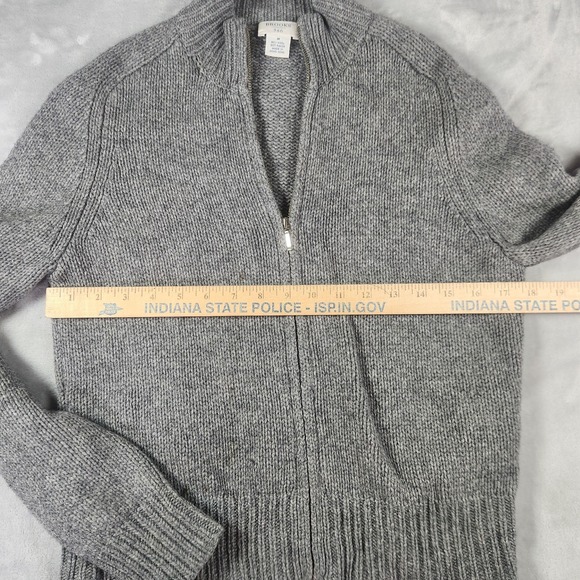 Brooks Brothers Womens Zip Up Cardigan Sz M Gray Preppy Academia University - Picture 4 of 4
